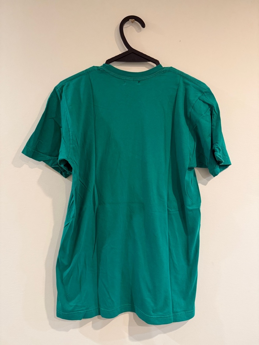 House of Holland Green T-Shirt with Pink Graphic Text - Picture 2 of 2